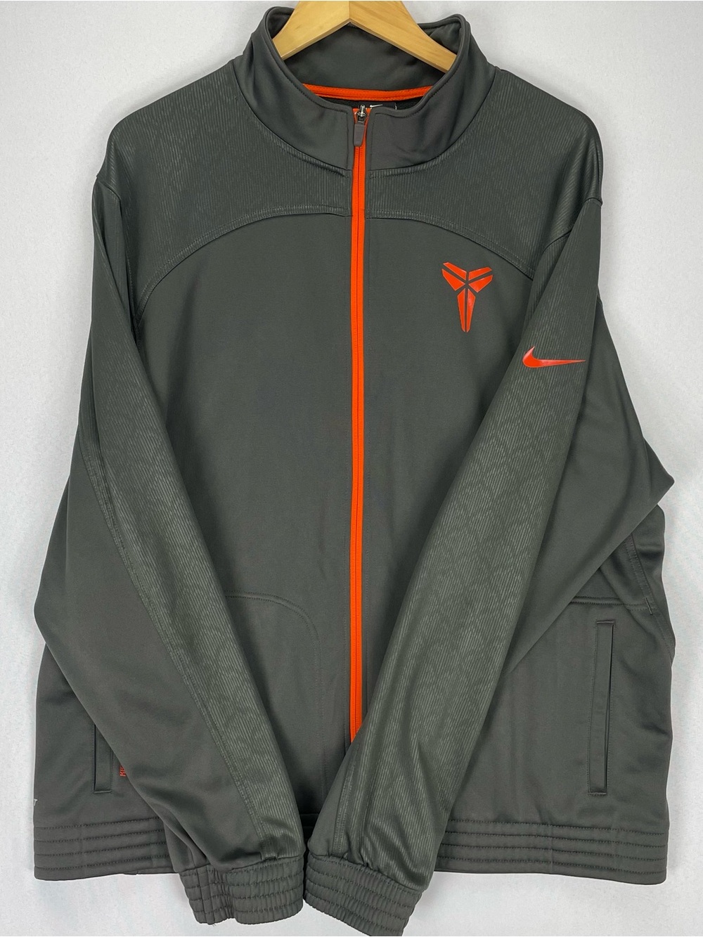 Nike Kobe Bryant Therma-FIT Full Zip Track Jacket Men’s XXL Gray / Orange